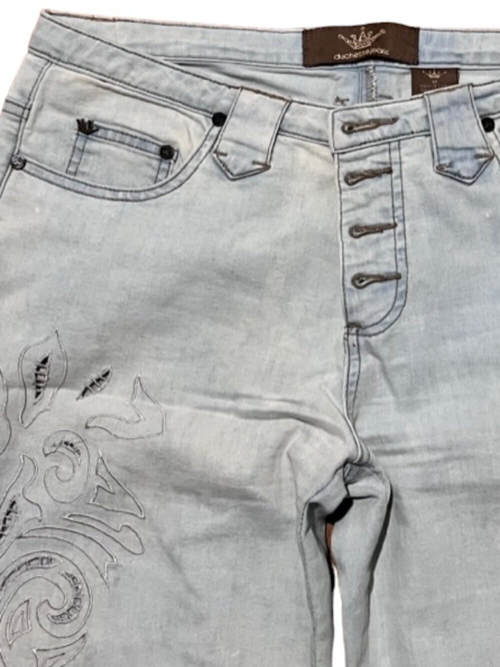 Duchesse Light Wash Distressed Bootcut Flare Stretch Jeans Floral Eyelet Size 11 - Picture 4 of 9